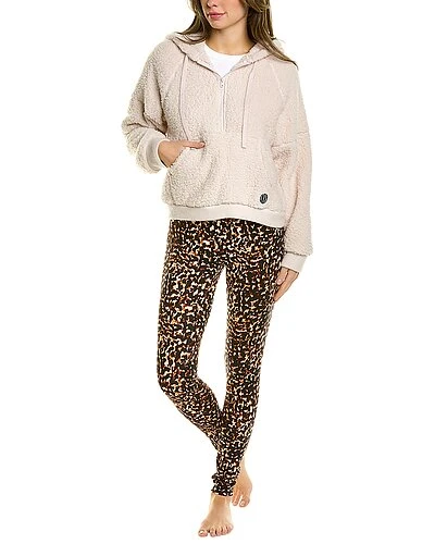 DKNY 2pc Plush Lounge Set Women 3 DKNY 2pc Plush Lounge Set Women